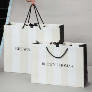 In túi giấy cho shop thời trang